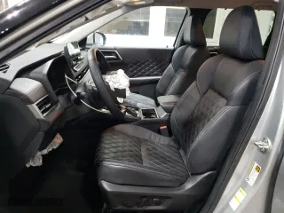 2024 Mitsubishi Outlander SEL with VIN JA4J4WA84RZ009089, listed as a Copart auction lot 45762515 with 42,004 mi miles and Salvage Title. Bid and sale history available at carsss.com. Image 7.