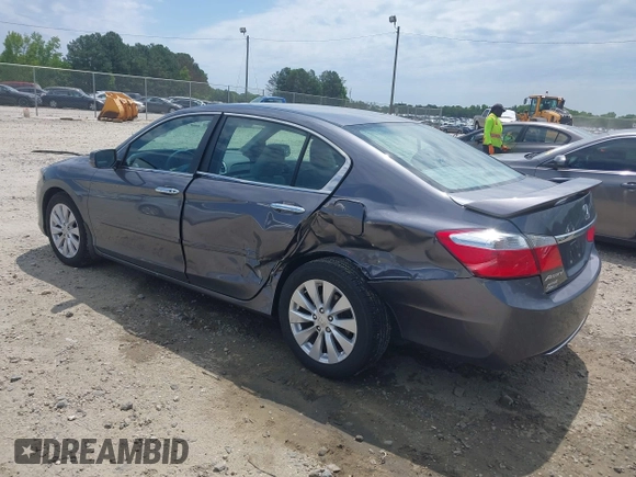 2013 Honda Accord EX z VIN 1HGCR2F79DA029761, wystawiony jako IAAI lot #42345850 z przebiegiem 169 562 mil mil oraz . Historia ofert i sprzedaży dostępna na DreamBid. Obrazek 3.