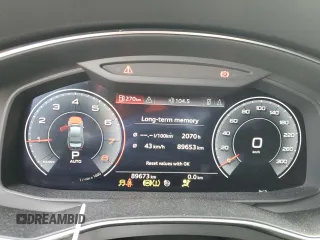 2020 Audi A6 Prestige z VIN WAUM2AF20LN059659, wystawiony jako Copart lot #51257495 z przebiegiem 89 673 mil mil oraz Czysty tytuł • Clean title. Historia ofert i sprzedaży dostępna na DreamBid. Obrazek 9.