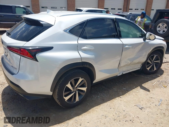 2018 Lexus NX 300 z VIN JTJBARBZ8J2178277, wystawiony jako IAAI lot #42321991 z przebiegiem 84 793 mil mil oraz . Historia ofert i sprzedaży dostępna na DreamBid. Obrazek 4.