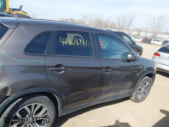 2018 Mitsubishi Outlander Sport ES 2.0 with VIN JA4AP3AU8JU022979, listed as a IAAI auction lot 41808941 with 100,933 mi miles. Bid and sale history available at carsss.com. Image 13.
