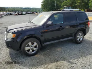 2010 Ford Escape Limited z VIN 1FMCU0E75AKC62069, wystawiony jako Copart lot #57551455 z przebiegiem 213 963 mil mil oraz Szkoda całkowita • Salvage title. Historia ofert i sprzedaży dostępna na DreamBid. Obrazek 1.
