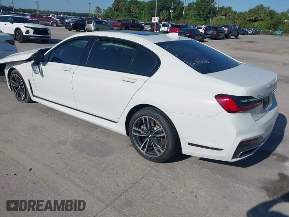 2020 BMW 7 Series 750i xDrive с VIN WBA7U2C05LGJ59941, выставлен на аукционе IAAI как лот 42022091 с пробегом 50 605 миль миль и . История ставок и продаж доступна на DreamBid. Изображение 3.