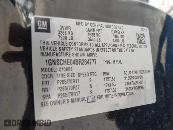 2011 Chevrolet Suburban LS with VIN 1GNSCHE04BR284777, listed as a IAAI auction lot 41291991 with 285,187 mi miles. Bid and sale history available at carsss.com. Image 9.