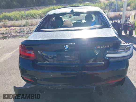 2014 BMW 2 Series M235i with VIN WBA1J7C50EVX33903, listed as a IAAI auction lot 40207684 with 81,766 mi miles and . Bid and sale history available at DreamBid. Image 15.