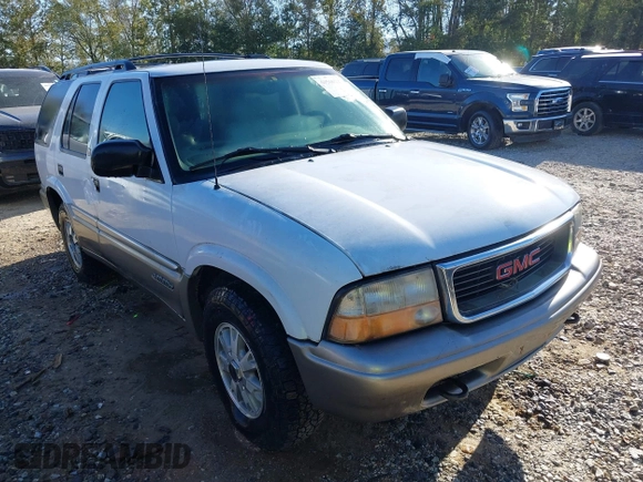 1999 GMC Jimmy SLE with VIN 1GKDT13W9X2545745, listed as a IAAI auction lot 40566227 with 1 mi miles. Bid and sale history available at carsss.com. Image 1.