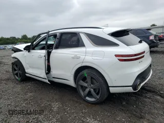 2023 Genesis GV70 2.5T with VIN KMUMADTB4PU103750, listed as a Copart auction lot 61221365 with 37,092 mi miles and Salvage title. Bid and sale history available at DreamBid. Image 2.