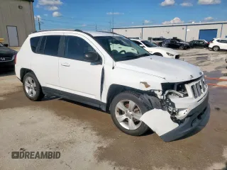 2017 Jeep Compass Sport SE with VIN 1C4NJCBA9HD123813, listed as a Copart auction lot 56534175 with 151,287 mi miles and Salvage title. Bid and sale history available at DreamBid. Image 4.