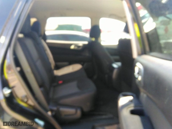 2017 Nissan Pathfinder S with VIN 5N1DR2MM1HC683719, listed as a IAAI auction lot 41944598 with 89,235 mi miles. Bid and sale history available at carsss.com. Image 8.