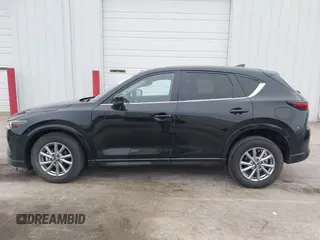 2025 Mazda CX-5 2.5 S Preferred Package with VIN JM3KFBCL9S0539686, listed as a IAAI auction lot 41133750 with 1,320 mi miles. Bid and sale history available at carsss.com. Image 15.