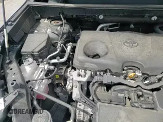 2022 Toyota RAV4 XLE with VIN 2T3P1RFV6NC308250, listed as a Copart auction lot 70447935 with 35,610 mi miles and Salvage title. Bid and sale history available at DreamBid. Image 14.