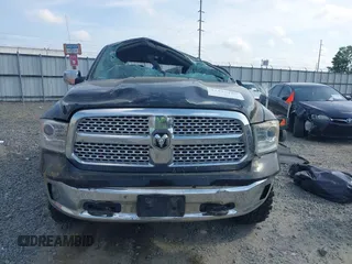 2016 Ram 1500 Laramie с VIN 1C6RR7NT3GS359003, выставлен на аукционе IAAI как лот 42125155 с пробегом 182 335 миль миль и . История ставок и продаж доступна на DreamBid. Изображение 12.