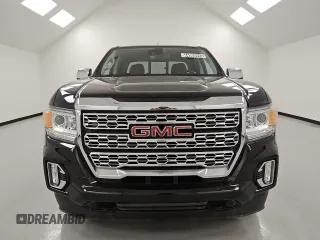 2021 GMC Canyon 4WD Denali with VIN 1GTG6EEN4M1118552, listed as a Copart auction lot 44969445 with 37,357 mi miles and Clean Title. Bid and sale history available at carsss.com. Image 5.