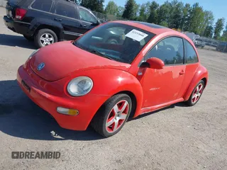 2002 Volkswagen Beetle GLS with VIN 3VWCD21C92M429236, listed as a IAAI auction lot 42153808 with 175,538 mi miles and . Bid and sale history available at DreamBid. Image 2.