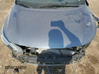 2020 Nissan Versa SV z VIN 3N1CN8EV2LL914312, wystawiony jako Copart lot #54200315 z przebiegiem 45 523 mil mil oraz Szkoda całkowita • Salvage title. Historia ofert i sprzedaży dostępna na DreamBid. Obrazek 11.