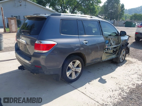 2012 Toyota Highlander Limited with VIN 5TDDK3EH8CS153044, listed as a IAAI auction lot 42565569 with 156,381 mi miles and . Bid and sale history available at DreamBid. Image 4.
