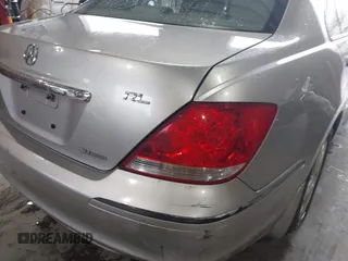 2008 Acura RL with VIN JH4KB16528C004491, listed as a IAAI auction lot 41571102 with 144,373 mi miles and . Bid and sale history available at DreamBid. Image 13.