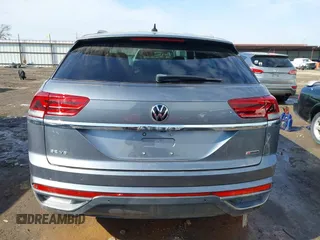 2020 Volkswagen Atlas SE z VIN 1V21E2CA9LC211835, wystawiony jako IAAI lot #41574645 z przebiegiem 50 586 mil mil oraz . Historia ofert i sprzedaży dostępna na DreamBid. Obrazek 17.