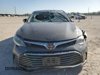 2018 Toyota Avalon XLE with VIN 4T1BK1EB9JU276380, listed as a Copart auction lot 52204965 with 110,860 mi miles and Salvage Title. Bid and sale history available at DreamBid. Image 5.