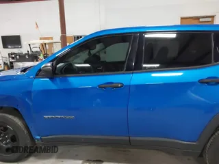 2019 Jeep Compass Sport with VIN 3C4NJCAB6KT649781, listed as a IAAI auction lot 41908611 with 117,479 mi miles and . Bid and sale history available at DreamBid. Image 14.