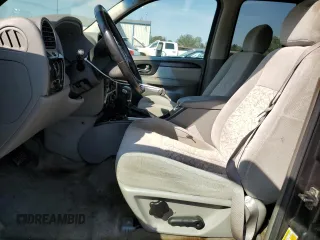 2006 GMC Envoy SLE with VIN 1GKDS13S362258903, listed as a Copart auction lot 53209035 with 255,693 mi miles and Salvage Title. Bid and sale history available at carsss.com. Image 7.