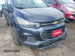 2019 Chevrolet Trax LS with VIN 3GNCJNSB4KL270755, listed as a IAAI auction lot 41738365 with 90,750 mi miles and . Bid and sale history available at DreamBid. Image 19.