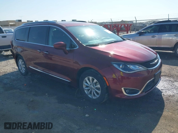 2018 Chrysler Pacifica Touring L Plus с VIN 2C4RC1EG1JR276513, выставлен на аукционе IAAI как лот 41973747 с пробегом 89 888 миль миль и . История ставок и продаж доступна на DreamBid. Изображение 1.