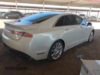 2016 Lincoln MKZ with VIN 3LN6L2G95GR634380, listed as a IAAI auction lot 42375739 with 81,741 mi miles and . Bid and sale history available at DreamBid. Image 4.