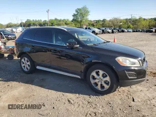 2013 Volvo XC60 3.2L z VIN YV4940DZ5D2369089, wystawiony jako Copart lot #54759205 z przebiegiem 187 700 mil mil oraz Szkoda całkowita • Salvage title. Historia ofert i sprzedaży dostępna na DreamBid. Obrazek 4.