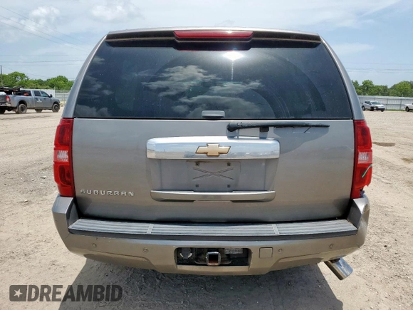 2007 Chevrolet Suburban LTZ с VIN 3GNFC16J57G130554, выставлен на аукционе Copart как лот 61574855 с пробегом Не указан миль и Списание • Salvage title. История ставок и продаж доступна на DreamBid. Изображение 6.
