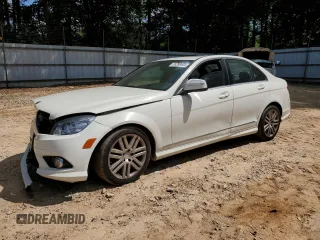 2009 Mercedes-Benz C 300 Sport z VIN WDDGF81X29F227732, wystawiony jako Copart lot #55290644 z przebiegiem 159 292 mil mil oraz Szkoda całkowita • Salvage title. Historia ofert i sprzedaży dostępna na DreamBid. Obrazek 1.