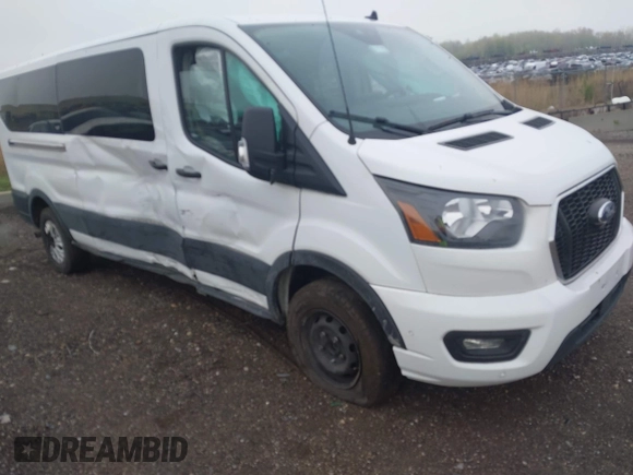 2023 Ford Transit Passenger XL with VIN 1FBAX2YG1PKA92302, listed as a IAAI auction lot 42187709 with 76,445 mi miles. Bid and sale history available at carsss.com. Image 13.