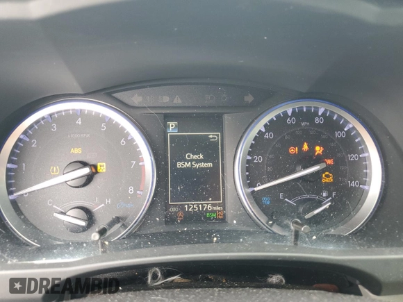 2019 Toyota Highlander Limited with VIN 5TDDZRFH7KS968833, listed as a Copart auction lot 54575595 with 125,176 mi miles and Salvage title. Bid and sale history available at DreamBid. Image 9.