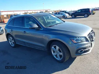 2012 Audi Q5 3.2L Premium Plus with VIN WA1DKAFP6CA113076, listed as a IAAI auction lot 41282805 with 152,146 mi miles. Bid and sale history available at carsss.com. Image 1.