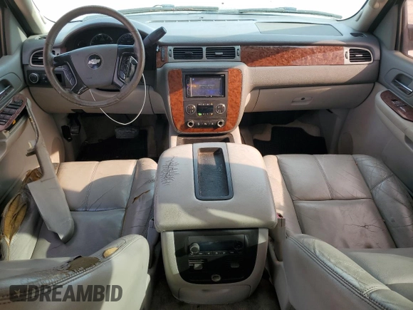 2007 Chevrolet Avalanche 3LT with VIN 3GNEC12J77G319630, listed as a Copart auction lot 50266215 with 261,293 mi miles and Clean title. Bid and sale history available at DreamBid. Image 8.