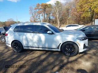 2019 BMW X7 xDrive50i z VIN 5UXCX4C59KLS38761, wystawiony jako IAAI lot #40743791 z przebiegiem Nie podano mil oraz . Historia ofert i sprzedaży dostępna na DreamBid. Obrazek 12.