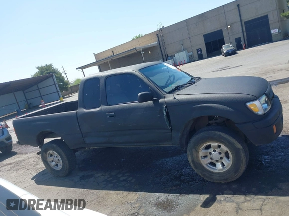 1999 Toyota Tacoma PreRunner with VIN 4TASM92N3XZ464573, listed as a IAAI auction lot 42405771 with 187,141 mi miles and . Bid and sale history available at DreamBid. Image 13.