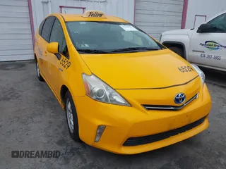 2013 Toyota Prius Two with VIN JTDZN3EU8D3258728, listed as a IAAI auction lot 41758780 with 303,488 mi miles. Bid and sale history available at carsss.com. Image 1.