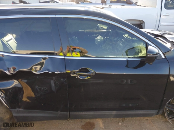 2018 Nissan Rogue Sport SV with VIN JN1BJ1CP6JW187881, listed as a IAAI auction lot 41855611 with 112,949 mi miles. Bid and sale history available at carsss.com. Image 14.