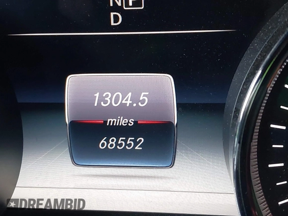 2019 Mercedes-Benz E 300 with VIN WDDZF4KB0KA588433, listed as a IAAI auction lot 42078946 with 68,552 mi miles and . Bid and sale history available at DreamBid. Image 14.