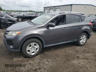 2014 Toyota RAV4 LE z VIN JTMZFREV2EJ021058, wystawiony jako Copart lot #64478785 z przebiegiem 71 108 mil mil oraz Szkoda całkowita • Salvage title. Historia ofert i sprzedaży dostępna na DreamBid. Obrazek 1.