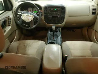 2005 Ford Escape XLS Value with VIN 1FMYU02Z15KB69454, listed as a Copart auction lot 85305344 with 195,662 mi miles and Salvage Title. Bid and sale history available at carsss.com. Image 8.
