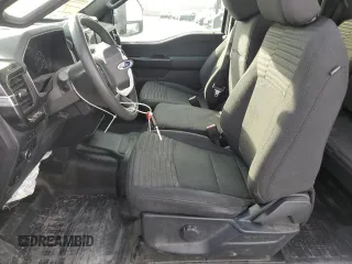 2022 Ford F-150 XL z VIN 1FTEX1EP0NKF28078, wystawiony jako Copart lot #45392995 z przebiegiem 60 686 mil mil oraz Szkoda całkowita • Salvage title. Historia ofert i sprzedaży dostępna na DreamBid. Obrazek 7.