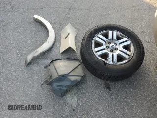2007 Ford Explorer Eddie Bauer z VIN 1FMEU64807UA86793, wystawiony jako Copart lot #60131325 z przebiegiem 106 420 mil mil oraz Szkoda całkowita • Salvage title. Historia ofert i sprzedaży dostępna na DreamBid. Obrazek 13.