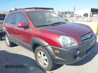 2005 Hyundai Tucson GLS with VIN KM8JN72D15U148197, listed as a IAAI auction lot 42554735 with 106,848 mi miles and . Bid and sale history available at DreamBid. Image 1.