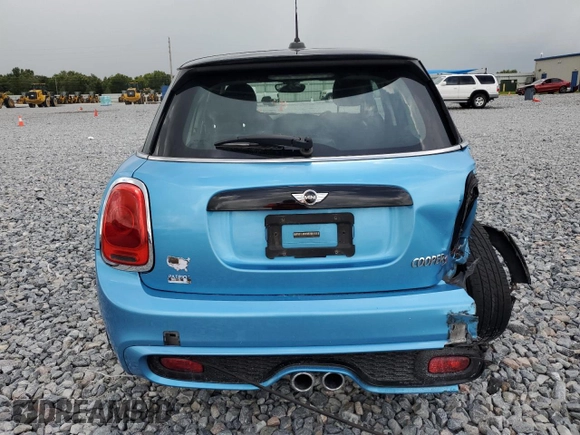 2016 MINI Hardtop 4 Door S with VIN WMWXU3C50G2D28982, listed as a Copart auction lot 63376925 with 97,519 mi miles and Salvage title. Bid and sale history available at DreamBid. Image 6.