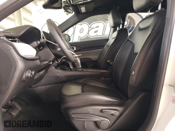 2023 Jeep Compass Latitude z VIN 3C4NJDBN0PT561850, wystawiony jako Copart lot #60563465 z przebiegiem 50 881 mil mil oraz Czysty tytuł • Clean title. Historia ofert i sprzedaży dostępna na DreamBid. Obrazek 7.
