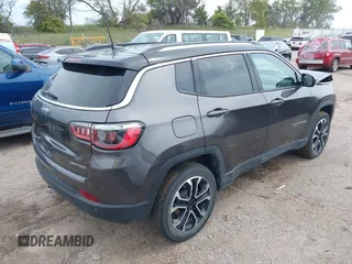 2022 Jeep Compass (RED) Edition with VIN 3C4NJDCB2NT145297, listed as a IAAI auction lot 40113566 with 40,689 mi miles and . Bid and sale history available at DreamBid. Image 4.