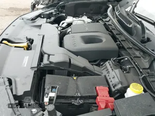 2025 Nissan Murano Platinum with VIN 5N1AZ3DT0SC104033, listed as a IAAI auction lot 42030534 with 1,836 mi miles and . Bid and sale history available at DreamBid. Image 19.