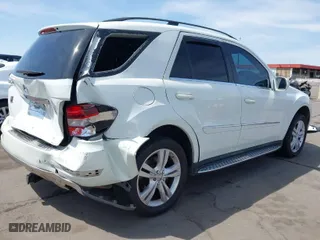 2010 Mercedes-Benz M-Class ML 350 with VIN 4JGBB5GBXAA591503, listed as a IAAI auction lot 41970139 with 190,453 mi miles. Bid and sale history available at carsss.com. Image 4.